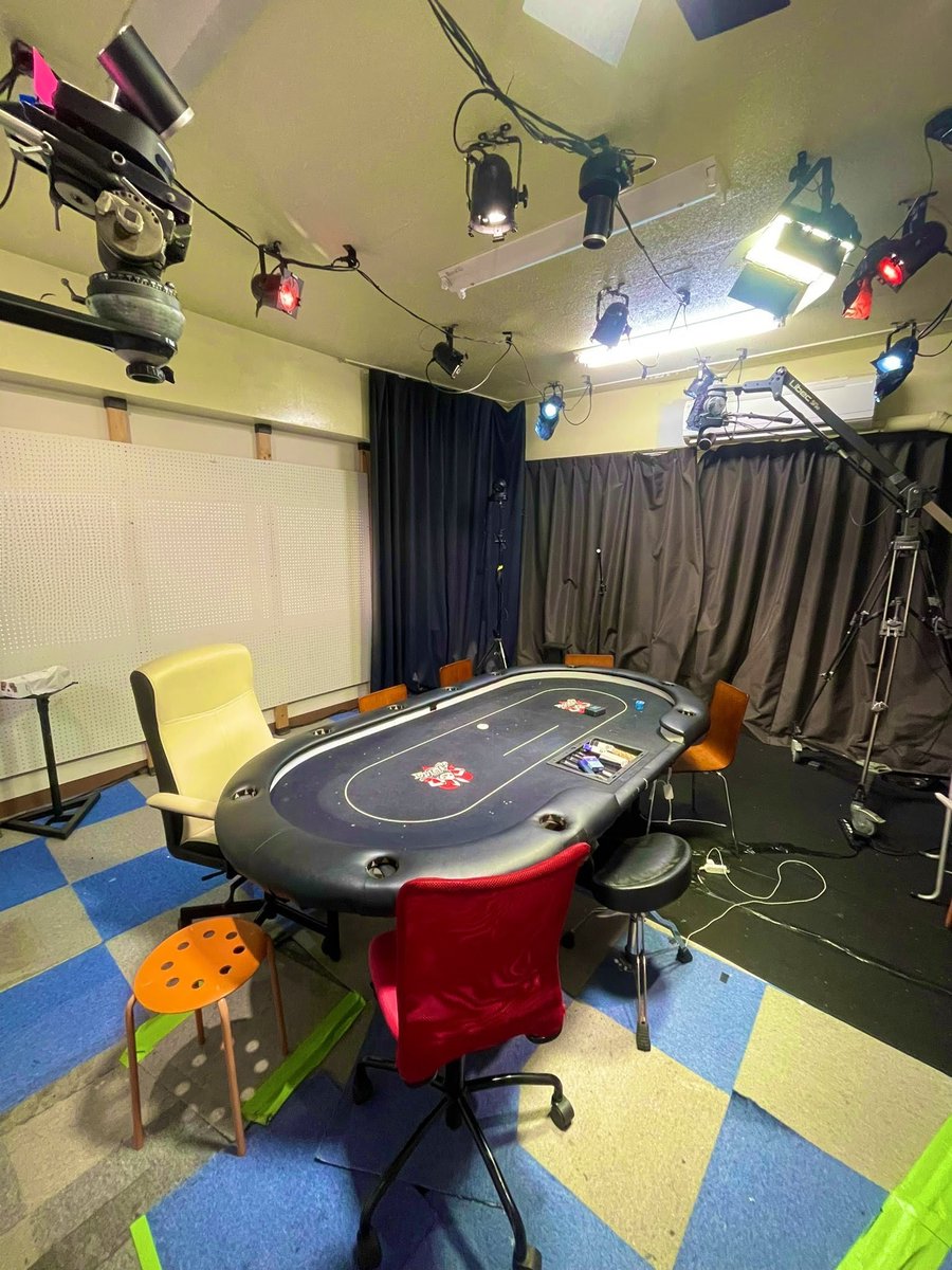 POTZ POKER PRO tweet media