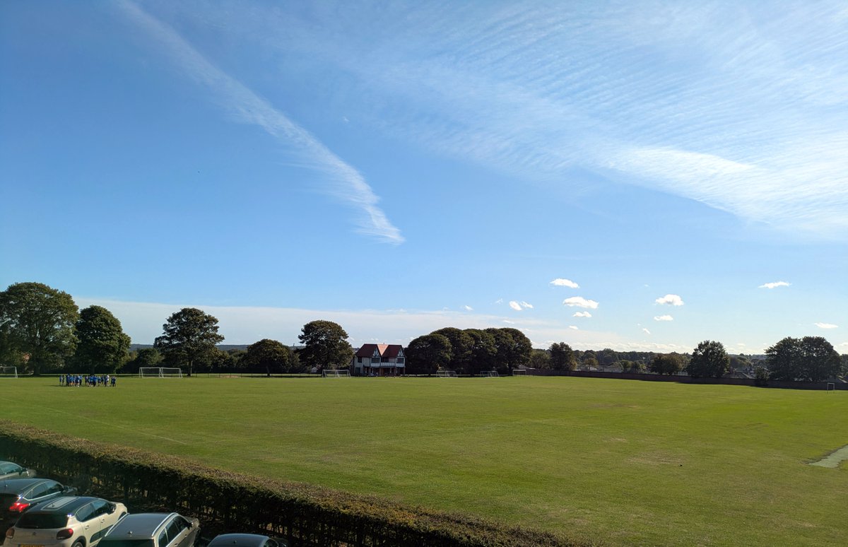 ☀️ A stunning late summer’s day for PE at QEA! What a setting for our students to enjoy. 🌳

Want your child to be part of our historic academy (est. 1561)? Join us at our open evening - Thursday 25 Sept.

👉 Book here: QEAopenevening2025.eventbrite.co.uk