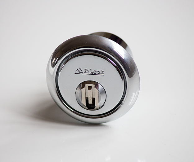 TV Lock & Safe tweet media