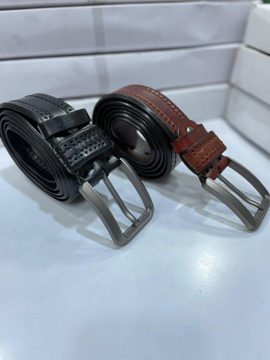VIPFashionzUg's tweet photo. "Hold it all together with our high-quality belts-durable and stylish! #Belts #Accessories" available in different colors and designs @65k kindly call or Whatsapp us on 0763026297 https://t.co/m75QZNZ86U