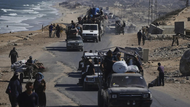 cashmeretimes's tweet image. 🔴BREAKING:  Israel Issues Full Gazan Evacuation Order ‼️

Israel issued an order calling for residents of #Gaza City to #evacuate 
The Israeli military to  operate "with great force" within the city.

#Israel #Palestine