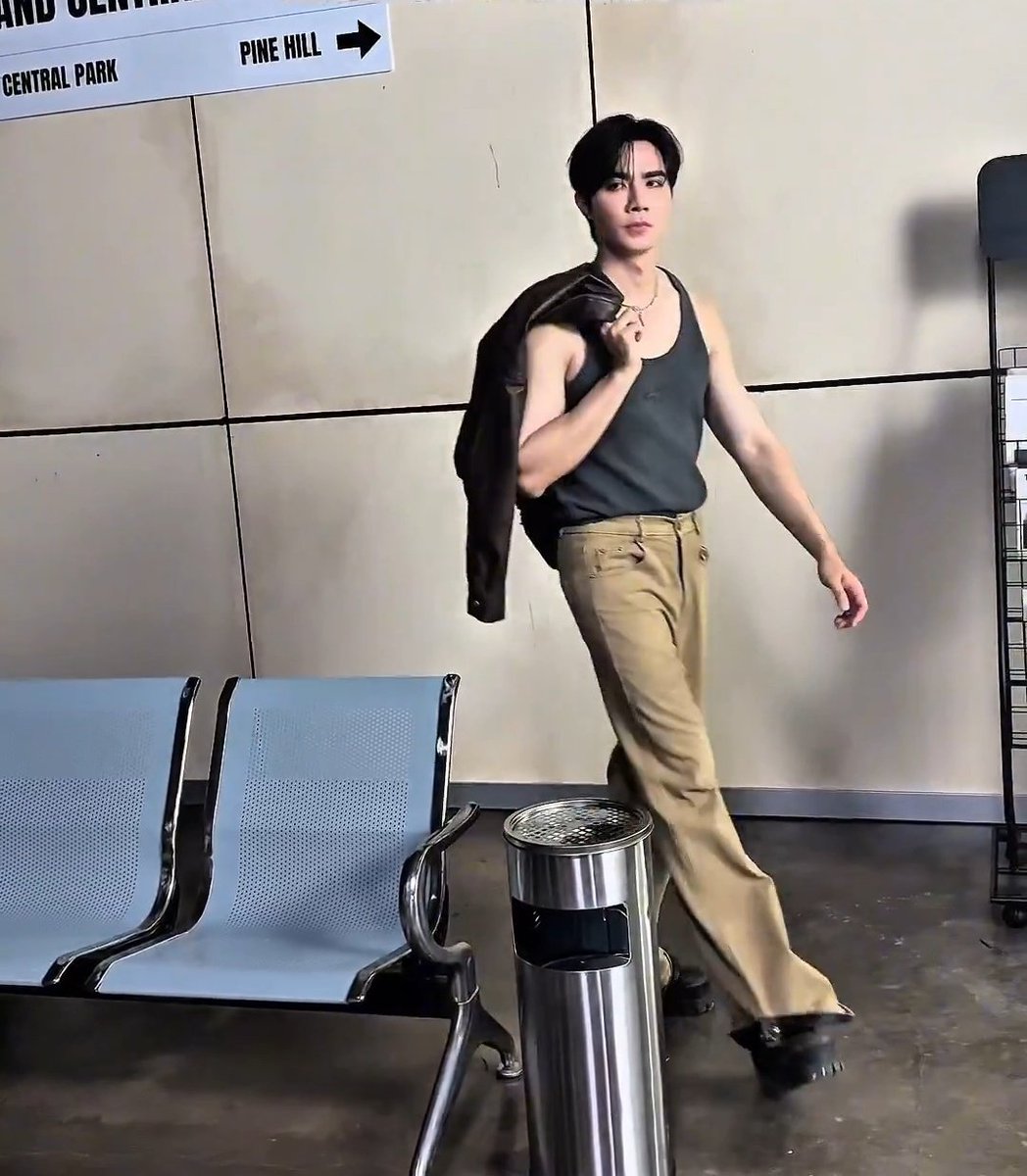 เดินมาต่อยพวกชอบชงเลิ