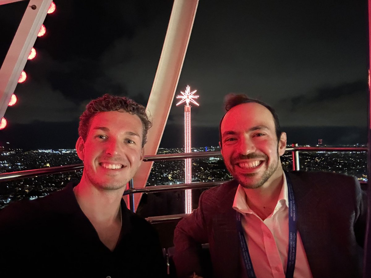 Kyle__Edwards's tweet image. Had a great time catching up with @SamuelKareffMD at #WCLC25. He’s the reason I began lung cancer research—during M1, while shadowing @GlopesMd, he encouraged me to join the @SylvesterCancer Thoracic Working Group, which sparked my passion for thoracic oncology. Thank you, Sam!