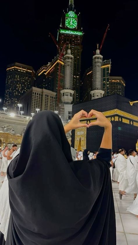 AnaBiyaRai's tweet image. ALLAH is the best protector 🙏💯