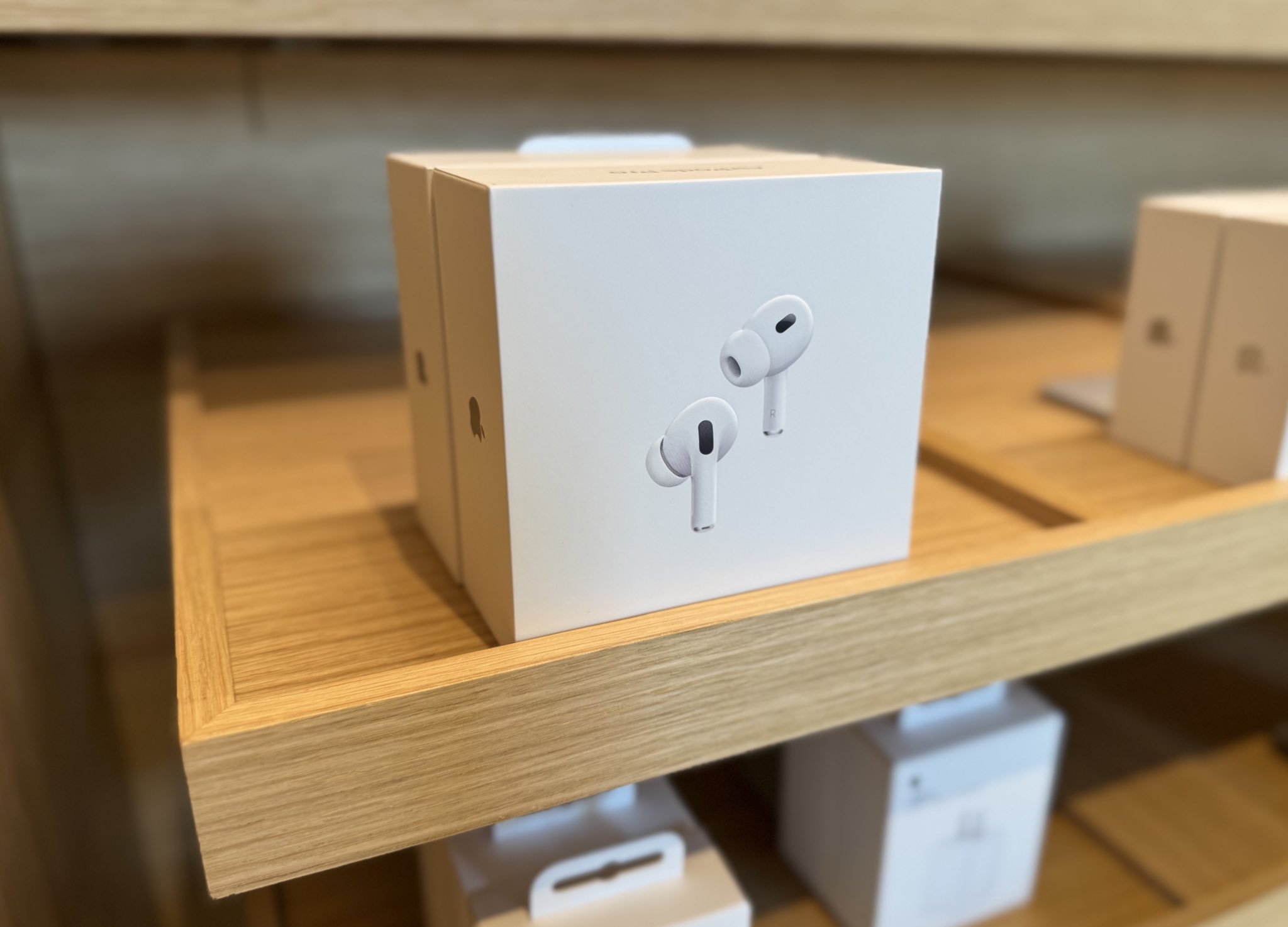 Apple - ひーちゃん♡箱無し Apple AirPods 第4世代 MXP63J/A[ラッピング可] R-LOGI : 測定の