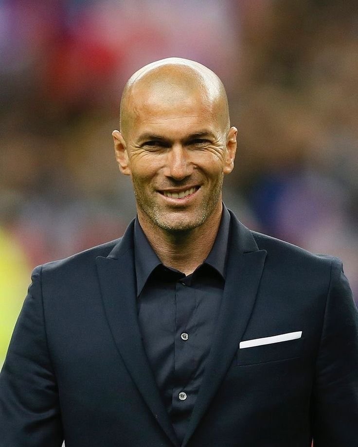 Fenerbahce confident of naming former Real Madrid boss Zinedine Zidane as their new manager to succeed Jose Mourinho. Would be a massive coup for the Turkish club. #Fenerbahçe