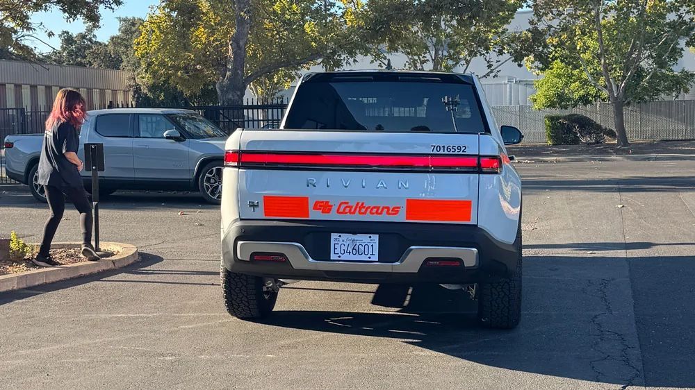 Chris Hilbert tweet media