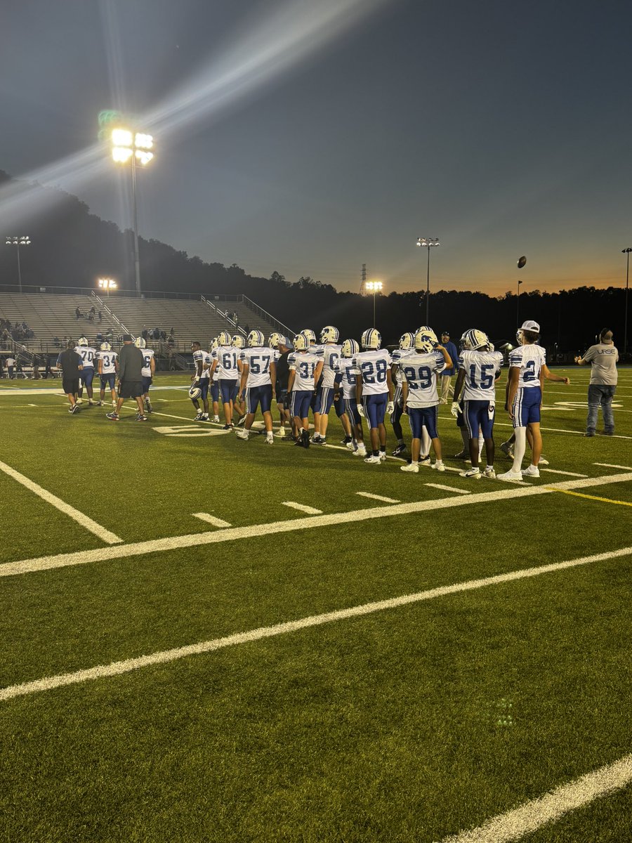 🏈 Congratulations to our JV POLAR BEAR FOOTBALL TEAM on their 28-22 victory over Robert C. Byrd! 🐻‍❄️ These Bears continue to represent 12th Street the right way and keep the Polar Bear tradition alive and strong.

Your JV Polar Bears will be back in action next Monday as they