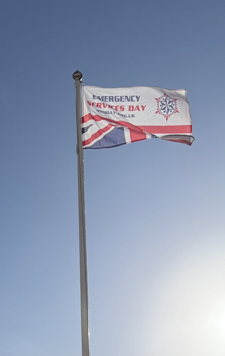 Today on #999Day, we thank our incredible Emergency Service workers and Volunteers for their dedication and bravery💙

We marked the day by raising the Emergency Services Day flag on College Green. 🚨

#EmergencyServicesDay #ThankYou999 #Bristol