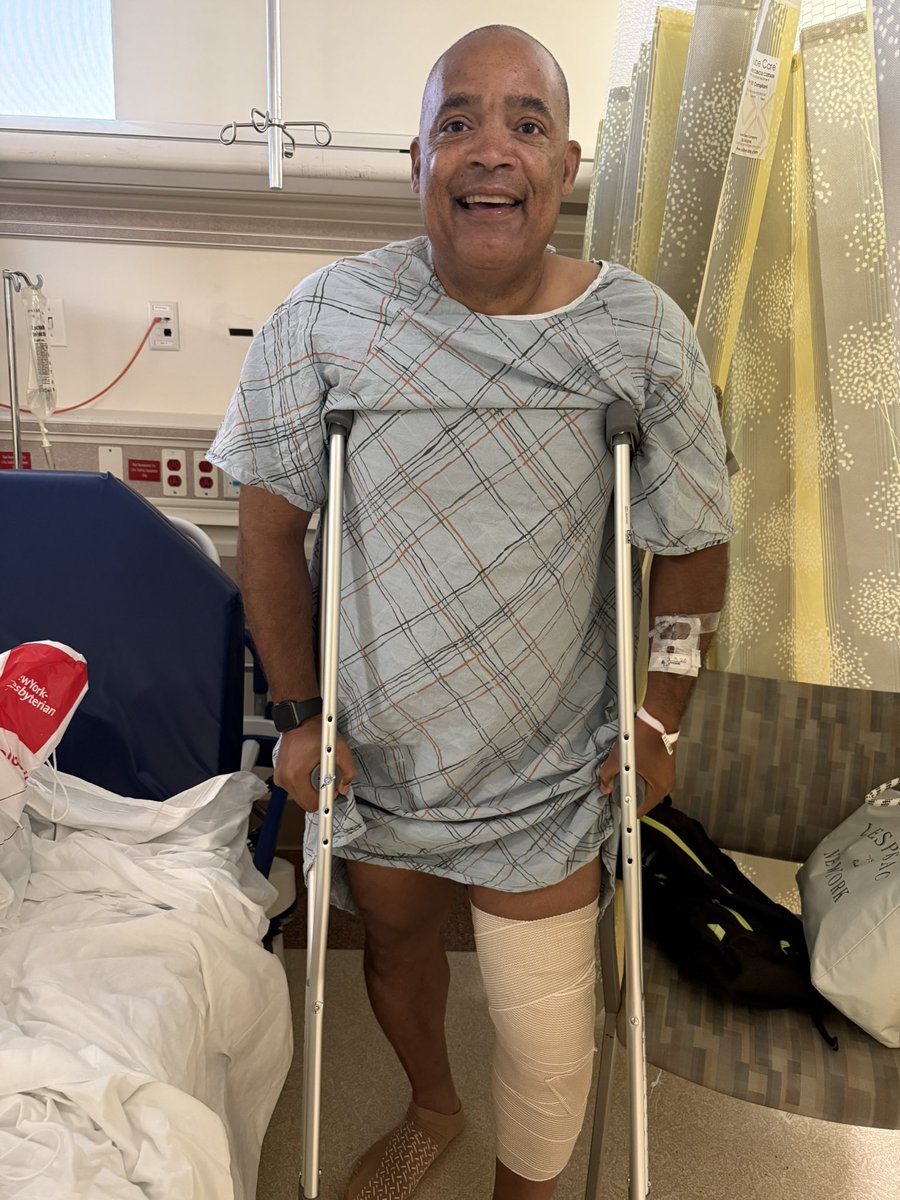 spiritofmalabo's tweet image. After battling a #meniscustear for nearly 24 months, an #AmazingTeam at @nyphospital successfully completed #kneesurgery on my left leg last week. @ColumbiaMed #NYPColumbia #WorldClass #Orthopedics #Grateful #AmazingGrace 😃❤️‍🩹