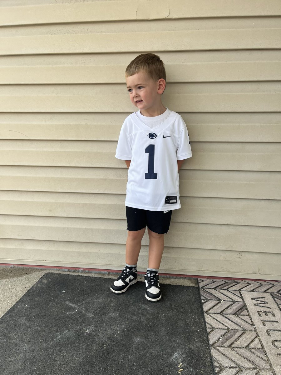 jordankings2344's tweet photo. @PennStateFball https://t.co/c4QTjFegNM