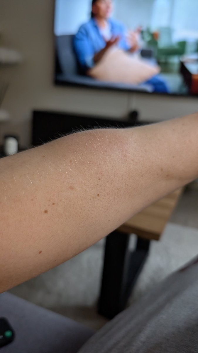 Neevi ✨ tweet media