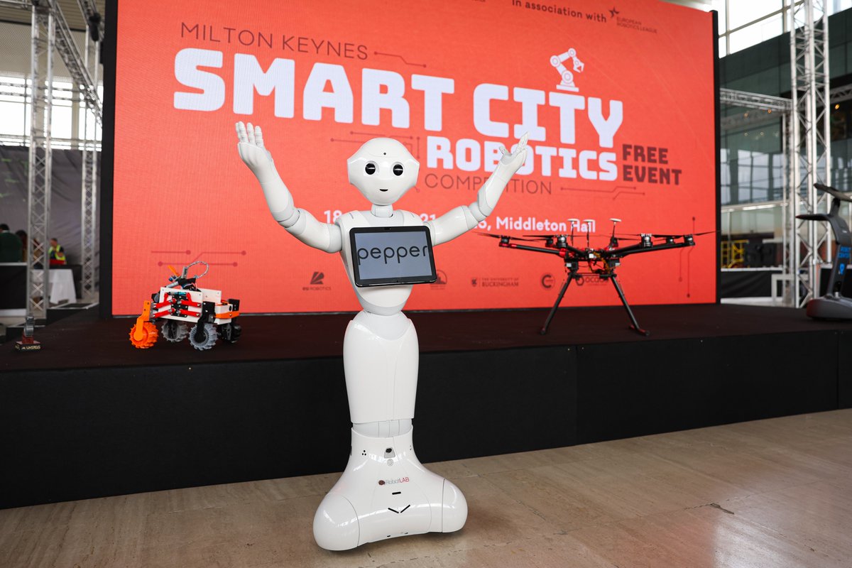 📢 I'm excited to announce that I'll be attending the Smart City Robotics Competition at <a href="/centremk/">centre:mk</a> in Milton Keynes later this month! 

I'll be chatting to competitors, exhibitors, and attendees about the latest innovations in robotics. 🤖

Find out more: patreon.com/posts/robot-ta…