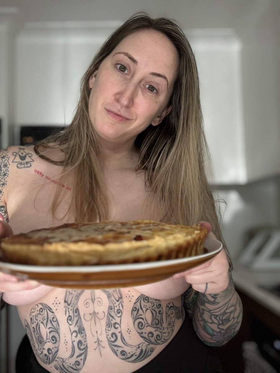 Renee Ryan tweet media