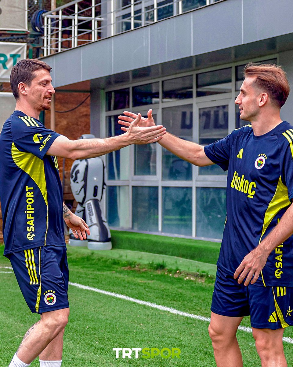 Mert Hakan Yandaş 🫂 Kerem Aktürkoğlu 📸