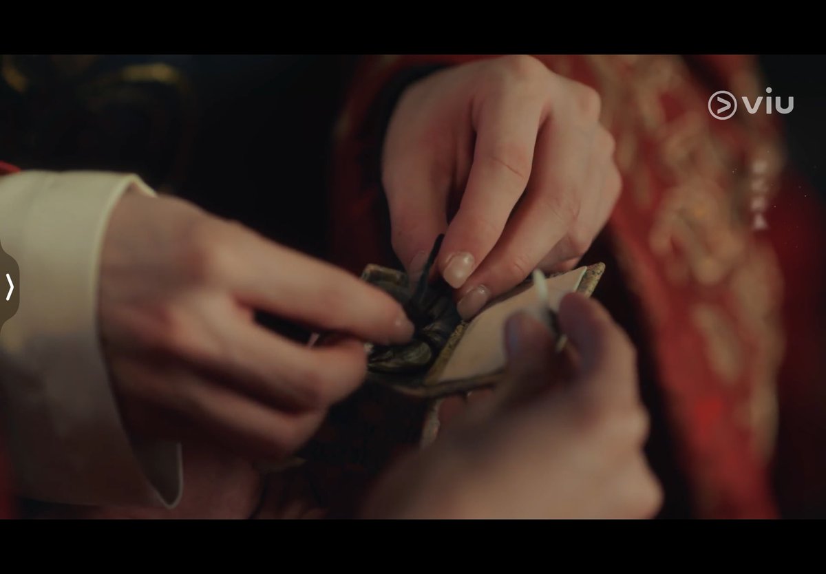 universisnice's tweet image. ทำถึงมากอ่ะ อยากให้แมสกว่านี้อ่า บอกเลยว่าโคตรดี ยิ่งซีนชุดแต่งงานที่ยากจะได้เห็น ก็ได้เห็นสักที😭ในฐานะที่เป็นสาววายมาสิบกว่าปี เห็นซีนแต่งงานของวายจีนล่าสุดก็นานแล้วแถมไม่ได้ออนจนจบอีก คืออยากบอกว่าสาวห้ามพลาดเวลาประวัติศาสตร์นะ! ทุกคนมัวทำไรอยู่มาดูกันเถอะ🥺 #ตราบสิ้นปฏิพัทธ์