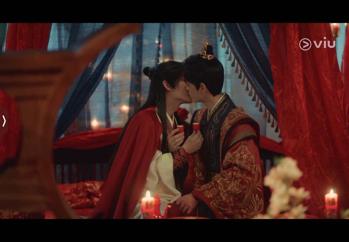 universisnice's tweet image. ทำถึงมากอ่ะ อยากให้แมสกว่านี้อ่า บอกเลยว่าโคตรดี ยิ่งซีนชุดแต่งงานที่ยากจะได้เห็น ก็ได้เห็นสักที😭ในฐานะที่เป็นสาววายมาสิบกว่าปี เห็นซีนแต่งงานของวายจีนล่าสุดก็นานแล้วแถมไม่ได้ออนจนจบอีก คืออยากบอกว่าสาวห้ามพลาดเวลาประวัติศาสตร์นะ! ทุกคนมัวทำไรอยู่มาดูกันเถอะ🥺 #ตราบสิ้นปฏิพัทธ์