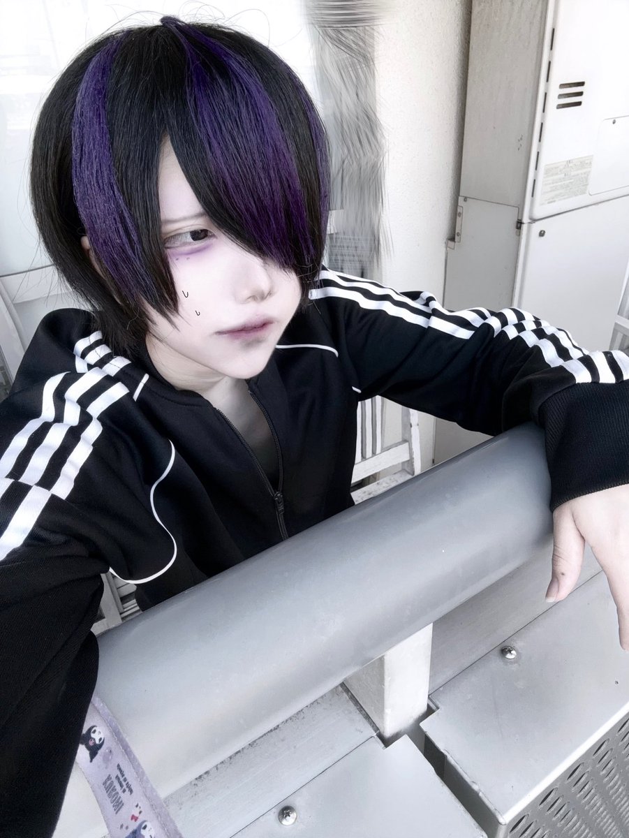 u吊r (@sine_0_0_) on Twitter photo 
