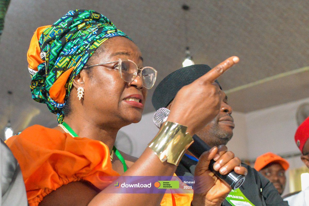 DownloadTechE's tweet image. WOMEN IN TECH 

Modelling a generation of strong, resilient, and enterprising women. 

Being a woman is not a weakness. In the tech industry, gender does not define capability. Both men and women are equally valuable.
~ Chinyere Otuonye 

#Download2025
#DownloadTechEvent
#Tech