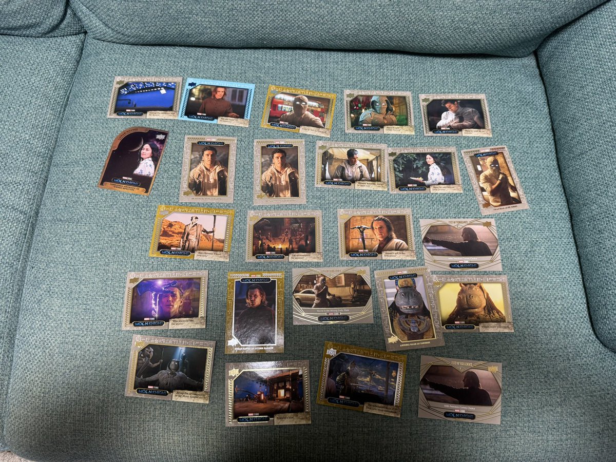 フォロワーさんのフォロワーさんまでで、ムーンナイトのカード欲しい方いますか？
コレクション整理で場所に困ってます。
送料無料でお届けします。
#ムーンナイト