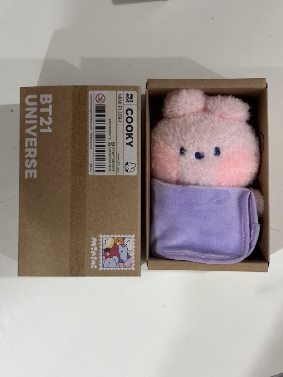 LEEANGEL tweet media