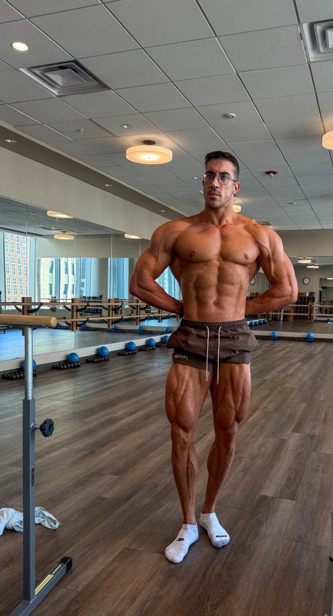 First day back (and chest and shoulders).