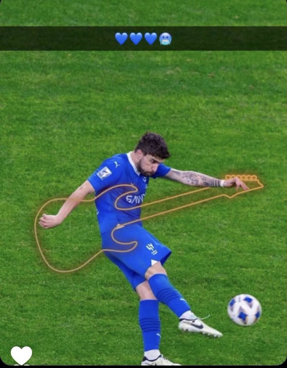 اسطورتي ياعالم وقت الايام الصعاب في الملعب🫶💙