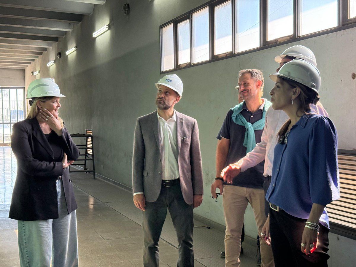 La EPE moderniza la red de alta tensión en la ciudad de Rosario👇🏼

santafe.gob.ar/noticias/notic…