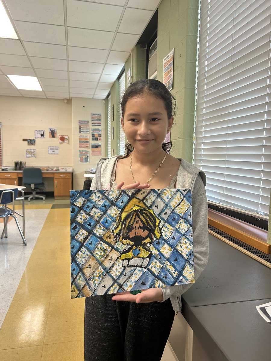 💙Ms. LaPorta’s ENL/ELA Class 🤍 tweet media