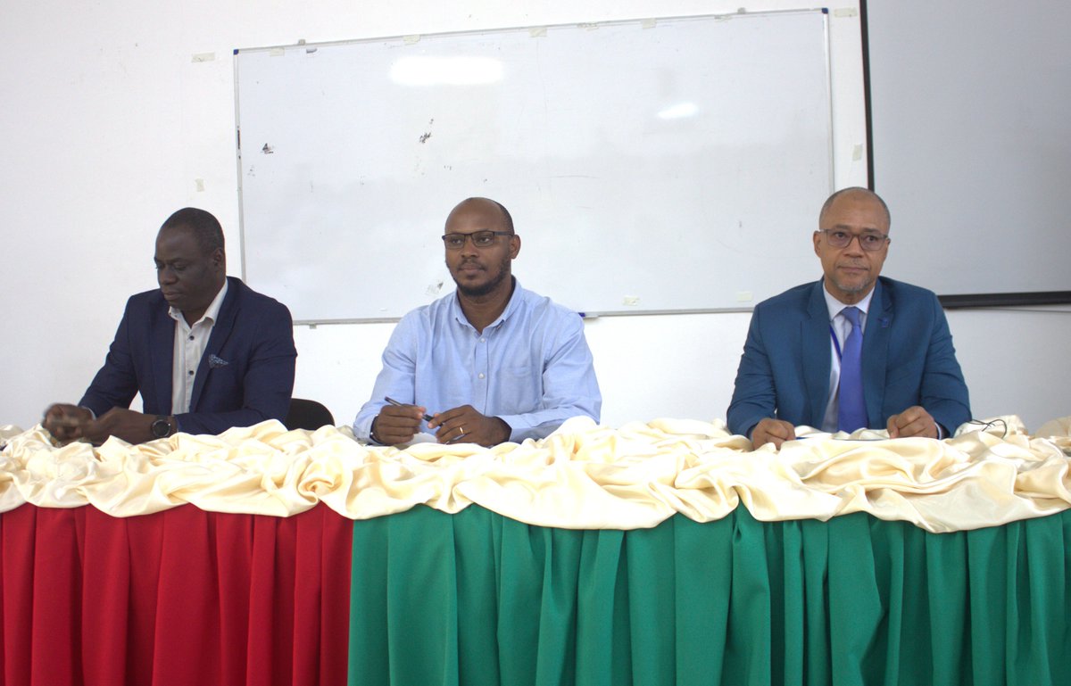 LucGnonlonfoun's tweet image. Aujourd’hui, nous avons lancé officiellement Capacita Clima+ en 🇸🇹, réunissant plus de 30 fonctionnaires pour 3 mois de formation sur le financement climatique, la mobilisation de ressources et les partenariats stratégiques.
#CapacitaClima #ClimatePromise #UNDPSTP #ODD