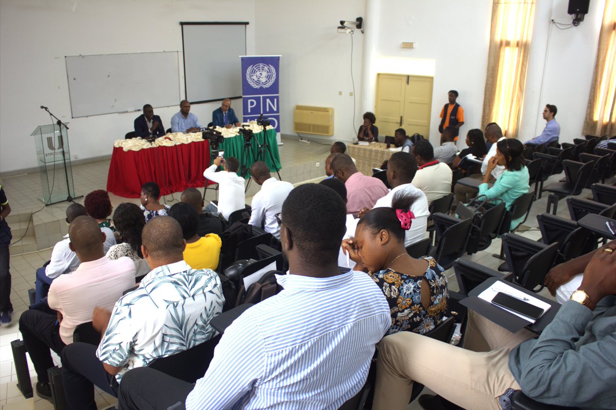 LucGnonlonfoun's tweet image. Aujourd’hui, nous avons lancé officiellement Capacita Clima+ en 🇸🇹, réunissant plus de 30 fonctionnaires pour 3 mois de formation sur le financement climatique, la mobilisation de ressources et les partenariats stratégiques.
#CapacitaClima #ClimatePromise #UNDPSTP #ODD