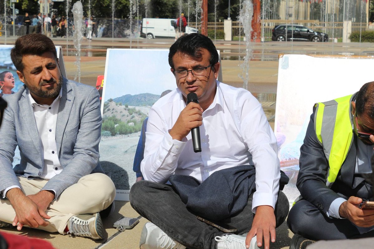 Muhamma39326957's tweet photo. Second day of @BNMovement_ activities in Geneva:
Protest in front of UN Office
Photo Exhibition on Human rights abuses and political deprivation in #Balochistan
Speakers demanded restoration of rights and freedom for Balochistan

#BIC7
#HRC60
#BNMatUN2025 https://t.co/FrUXn8k50j