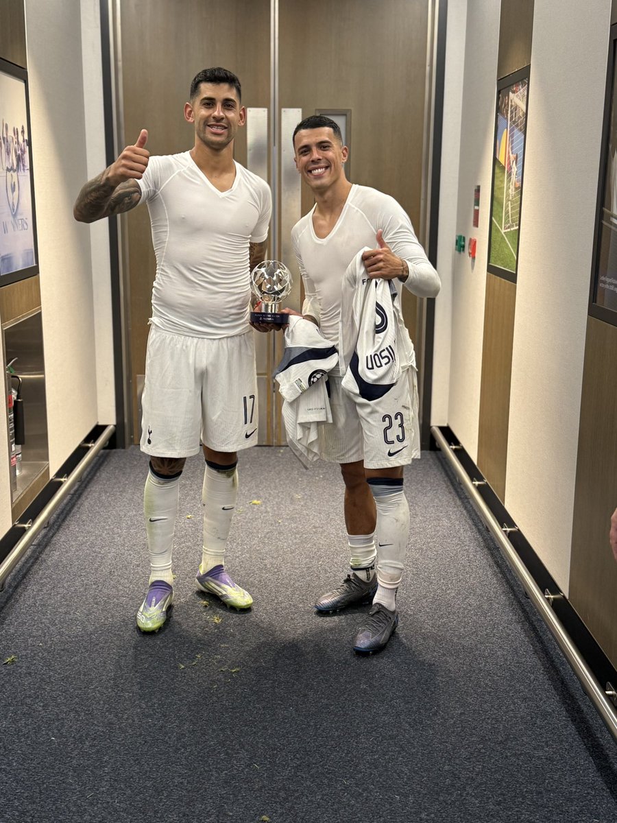 CutiRomero2's tweet image. Great night for all of us, back competing where we love @ChampionsLeague 
Strong start, but this is a long  and we have to keep working and improving.
Big thanks to all the fans for the incredible support today.
Always together @SpursOfficial 🤍