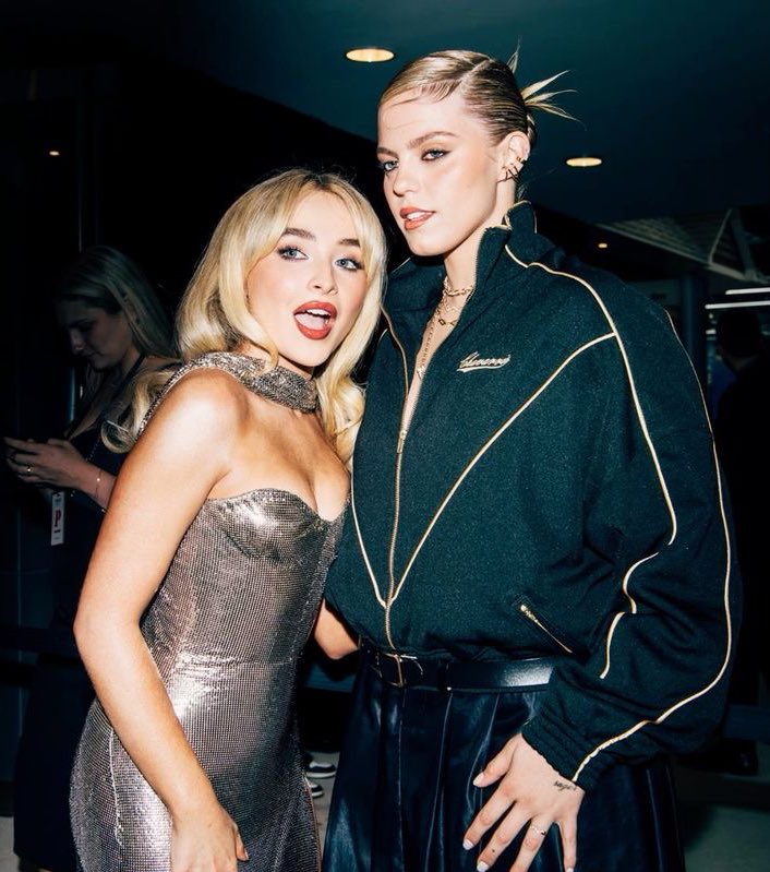 neighbors on pretty girl avenue