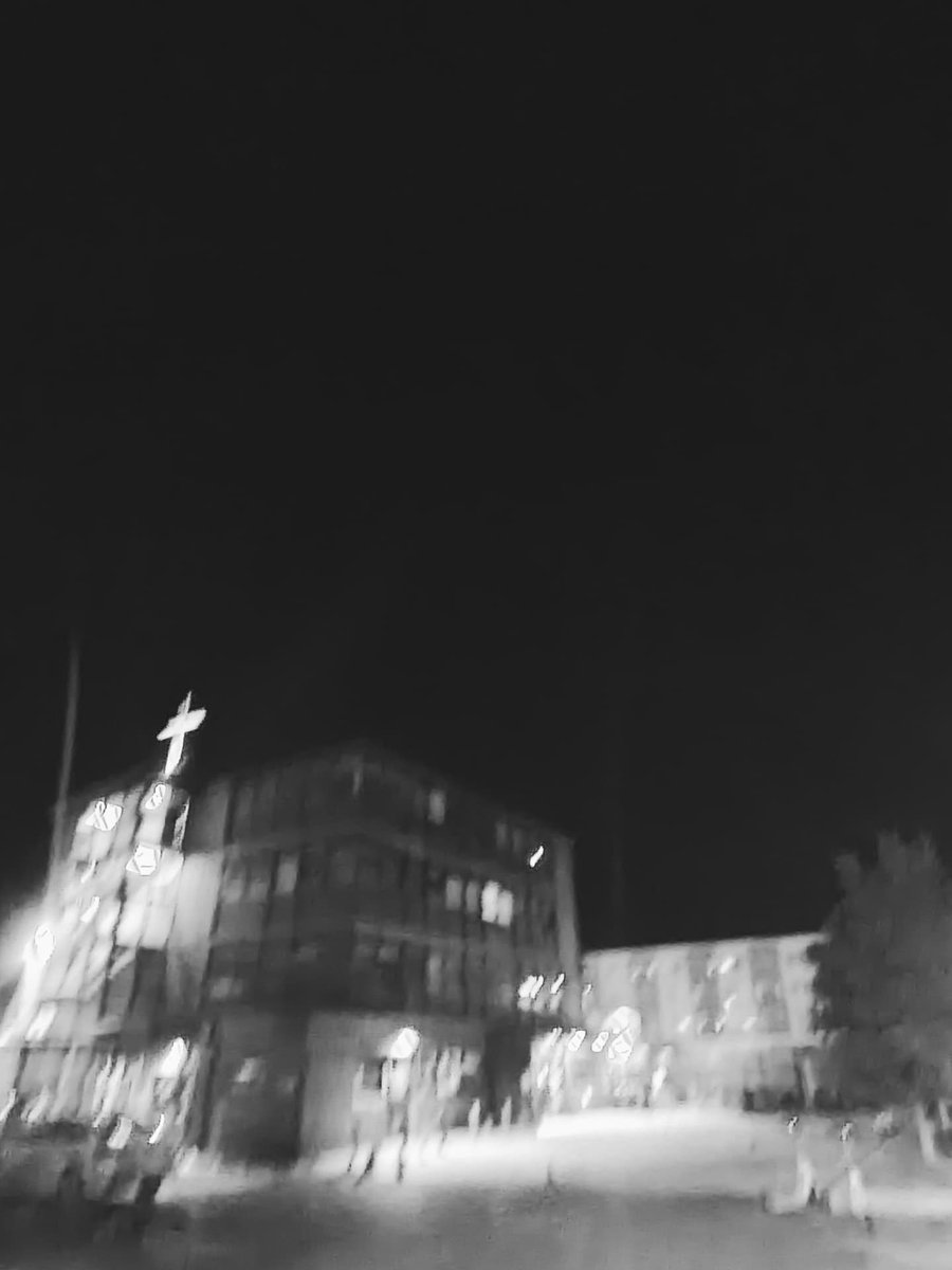 High____Tide's tweet image. Last night was a blur. Lmao.