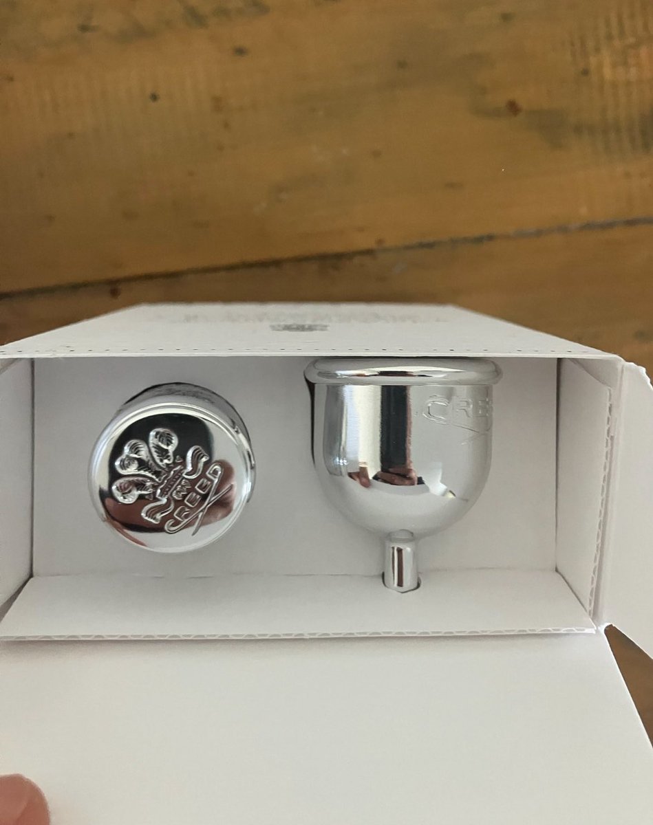 LabelsLess's tweet image. 10ml creed travel atomiser worth £155 plus 50ml creed aventus original for only £165 delivered. This would make a fantastic birthday gift or Xmas gift 🎁