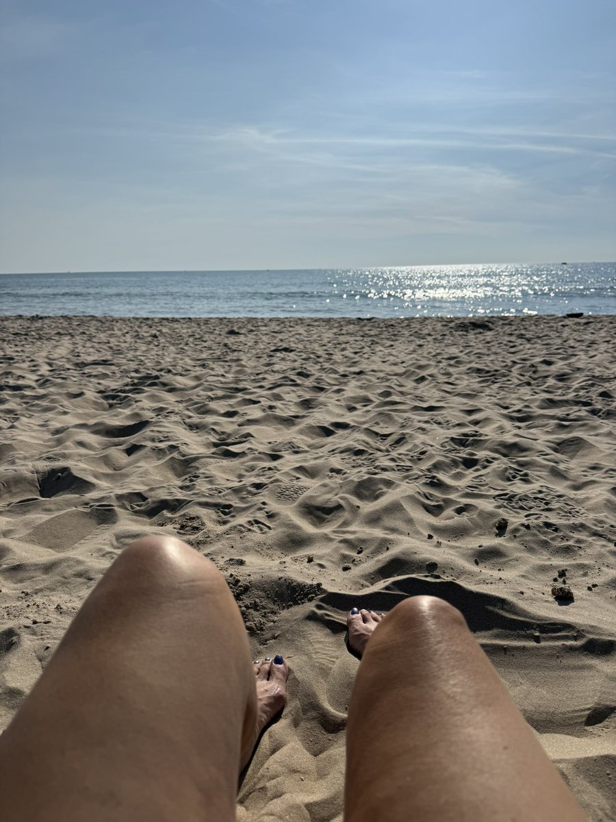 karrie_joy's tweet photo. Some days deserve to end at the beach!!! And today earned it…..twice!!! Wow……what a day! ☀️
#FDW
#THISeveryday
#hellofaview
#myfavoritespots
#chooseyou
#choosehappy https://t.co/gS9mUpeeJQ