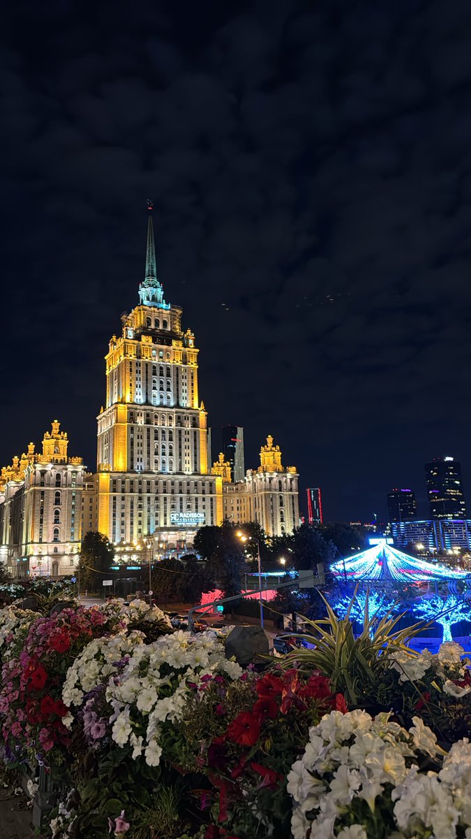 _1ml1's tweet photo. Moscow🤍🇷🇺 https://t.co/9Fx9ytTwyO