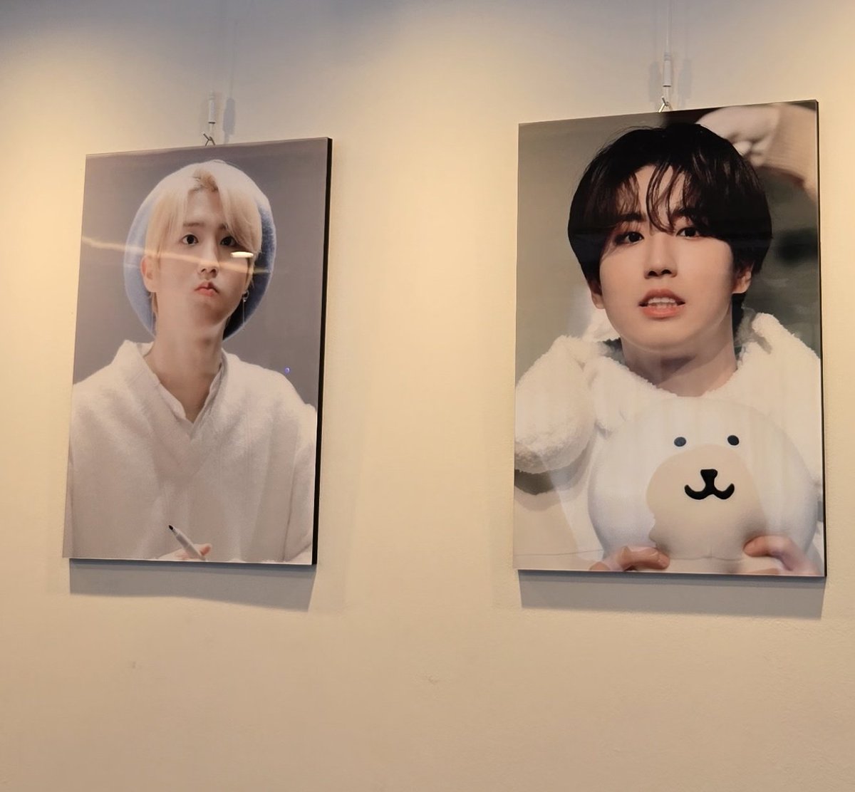 따따땨 tweet media