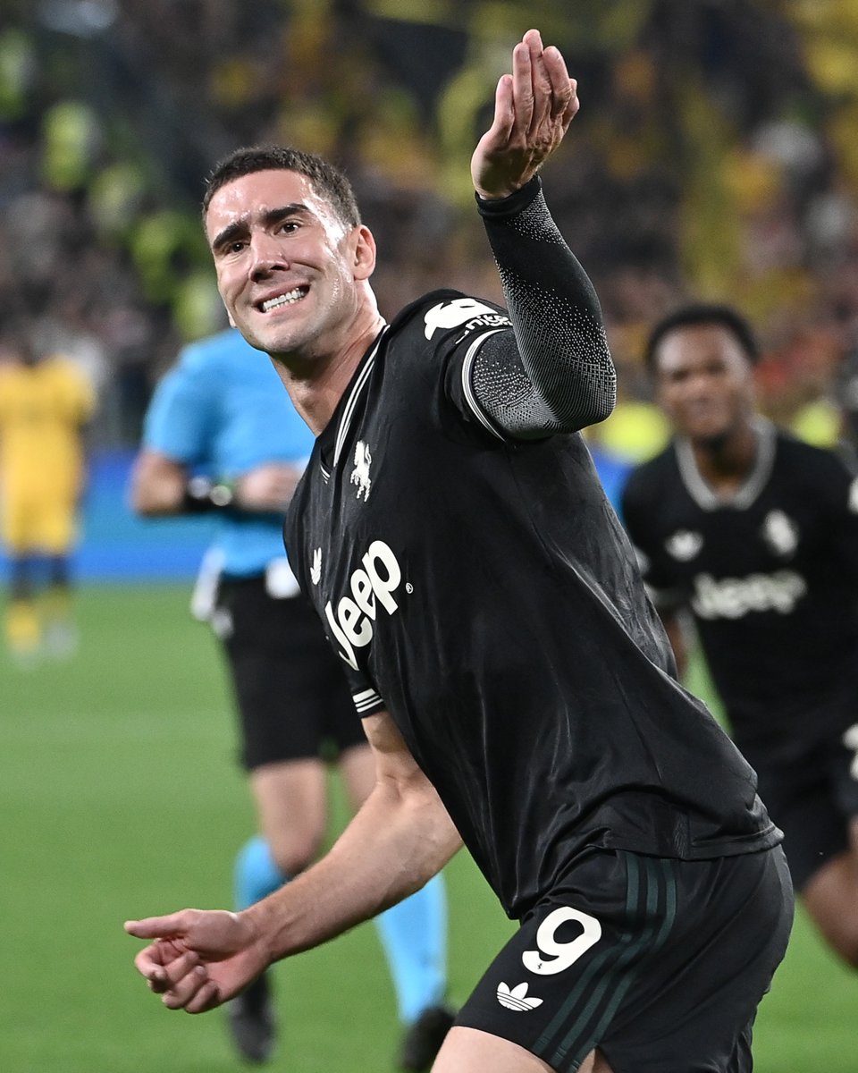 ⚽⚽🅰️

Vlahović 👏👏

#UCL