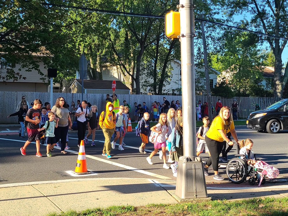 Somerville NJ PTO (@somervillenjpto) on Twitter photo Tomorrow is the first VDV Walking Bus Day!
Every Wednesday meet at Veterans Memorial Park 8am, or along the path to school. Tomorrow is the first VDV Walking Bus Day!
Every Wednesday meet at Veterans Memorial Park 8am, or along the path to school.