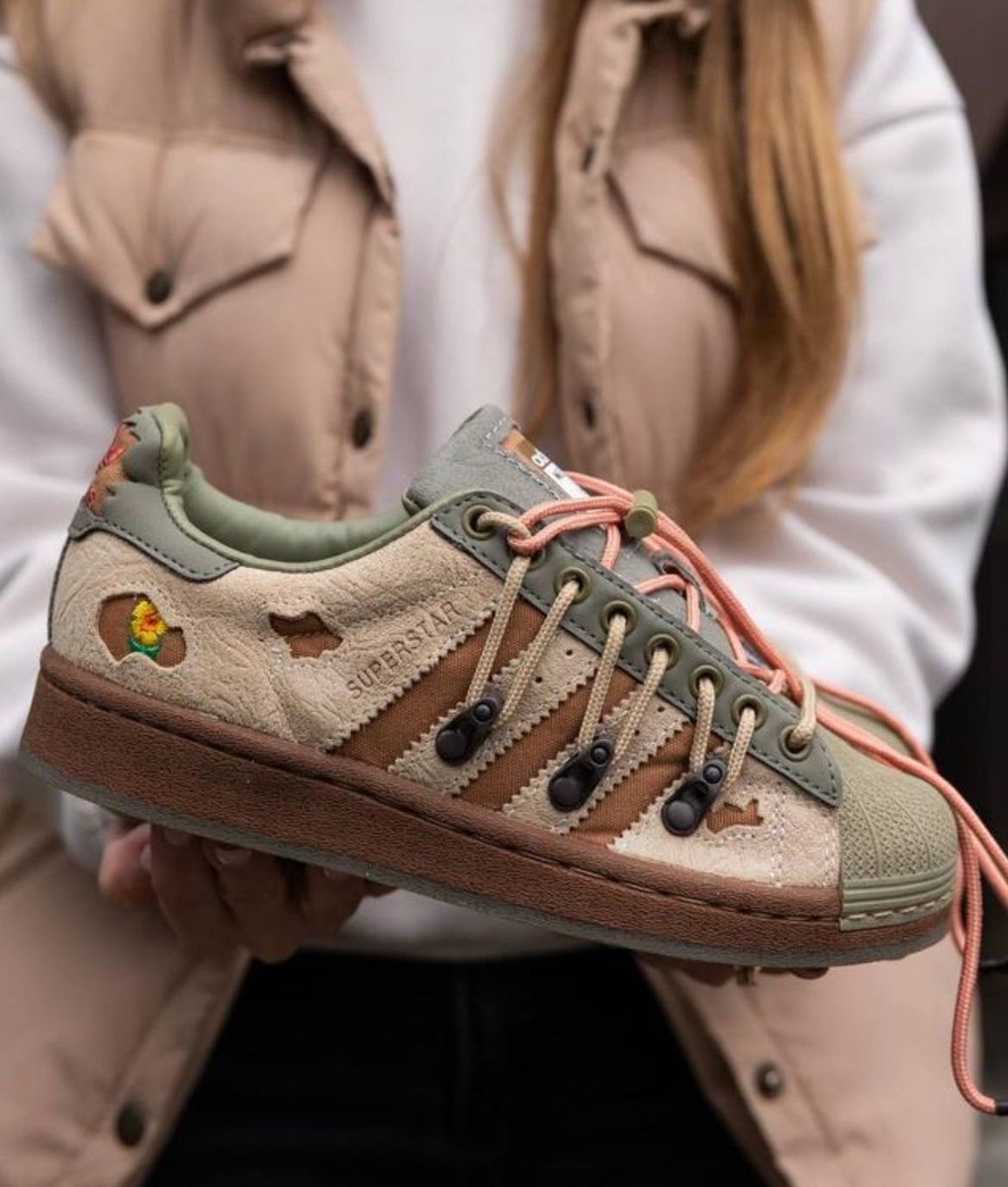 Gcina_EC's tweet image. Adidas went hard on this one 🤞
Big Zulu Ted Cruz Mbokazi