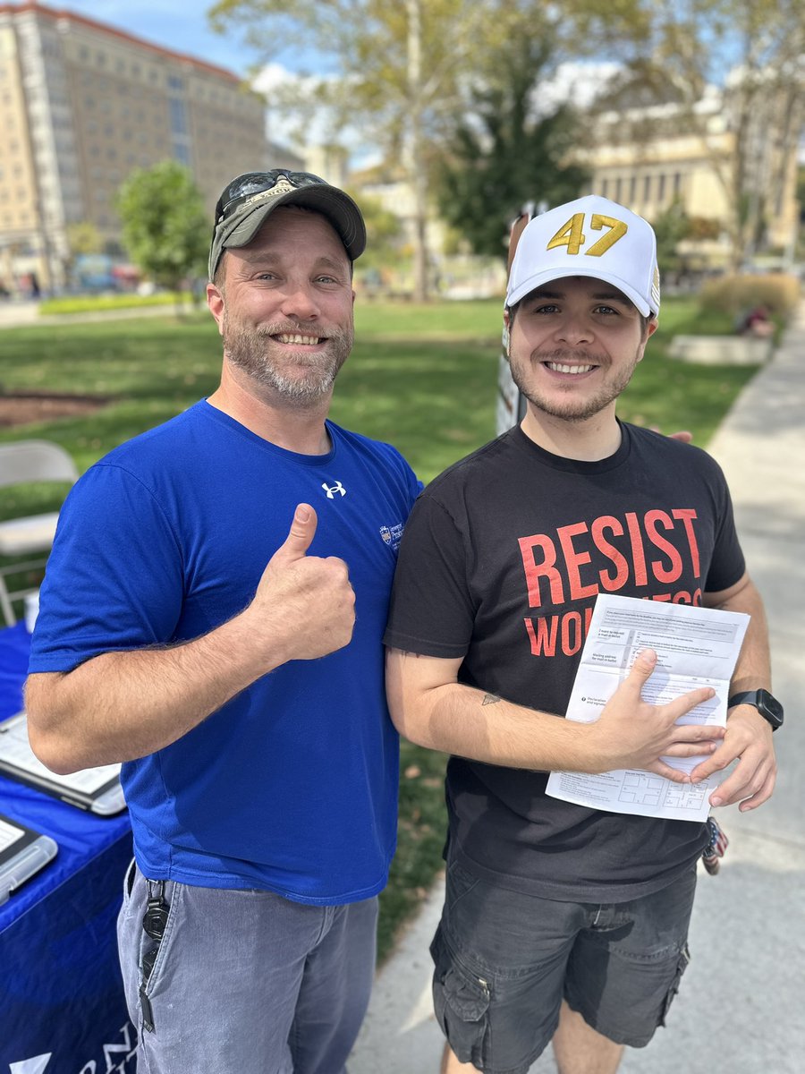 Noah Formica (@nformicagop) on Twitter photo Helped Kyle register to vote Republican!
He moved from Ohio to Pennsylvania! +1 🔴
University of Pittsburgh! 📌
<a href="/TPAction_/">Turning Point Action</a> Helped Kyle register to vote Republican!
He moved from Ohio to Pennsylvania! +1 🔴
University of Pittsburgh! 📌
<a href="/TPAction_/">Turning Point Action</a>