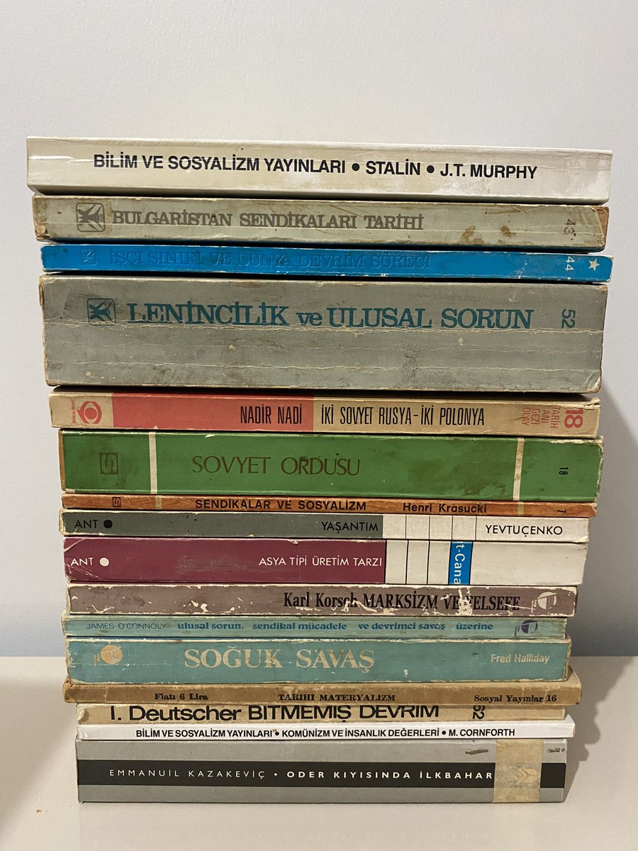 heruimillion's tweet image. ufak bir sahaf alışverişi