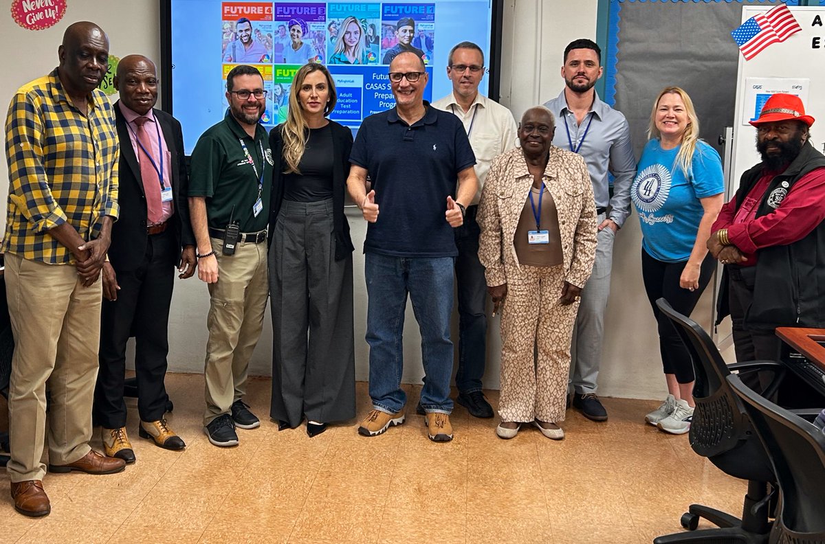 Lindsey_HTC's tweet photo. A big thank you to Ms. L.  Gutierrez from Pearson for guiding our teachers through MyEnglishLab to strengthen lesson plans and enhance instruction. Grateful for this partnership that supports both teachers and students! 🌟📚   #YourBestChoiceMDCPS #StepUpToSuccess https://t.co/HRHxRlea2s