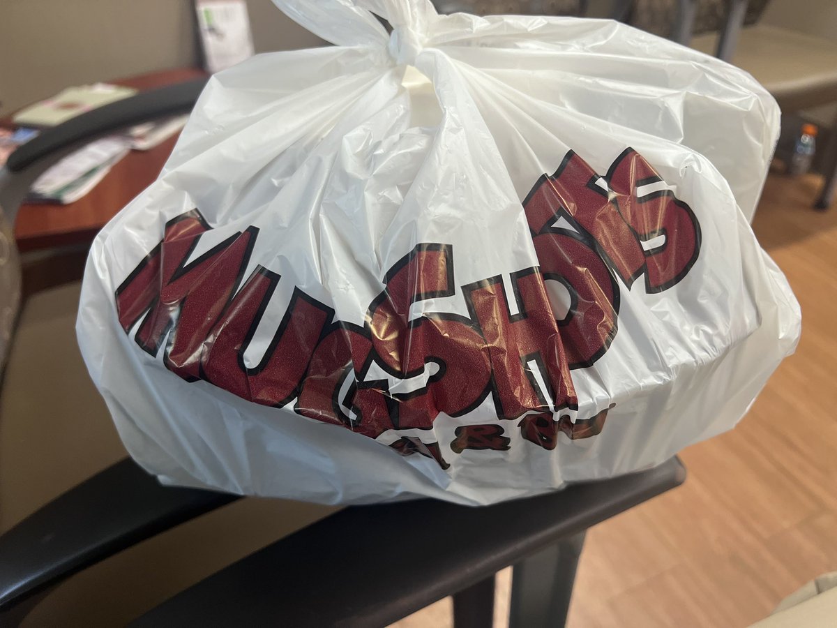 Let’s Gooooo!!! We knocking out CHEMO treatment No.3 today for <a href="/LaurenFBaker/">Lauren Frier Baker</a> !! Keep the prayers and encouraging notes coming!!! <a href="/mugshotsburgers/">Mugshots Grill & Bar</a> for lunch was her choice to help whoop Cancer today!!! 💪🫶 #BakerBrave #BaldisBeautiful 😉😘