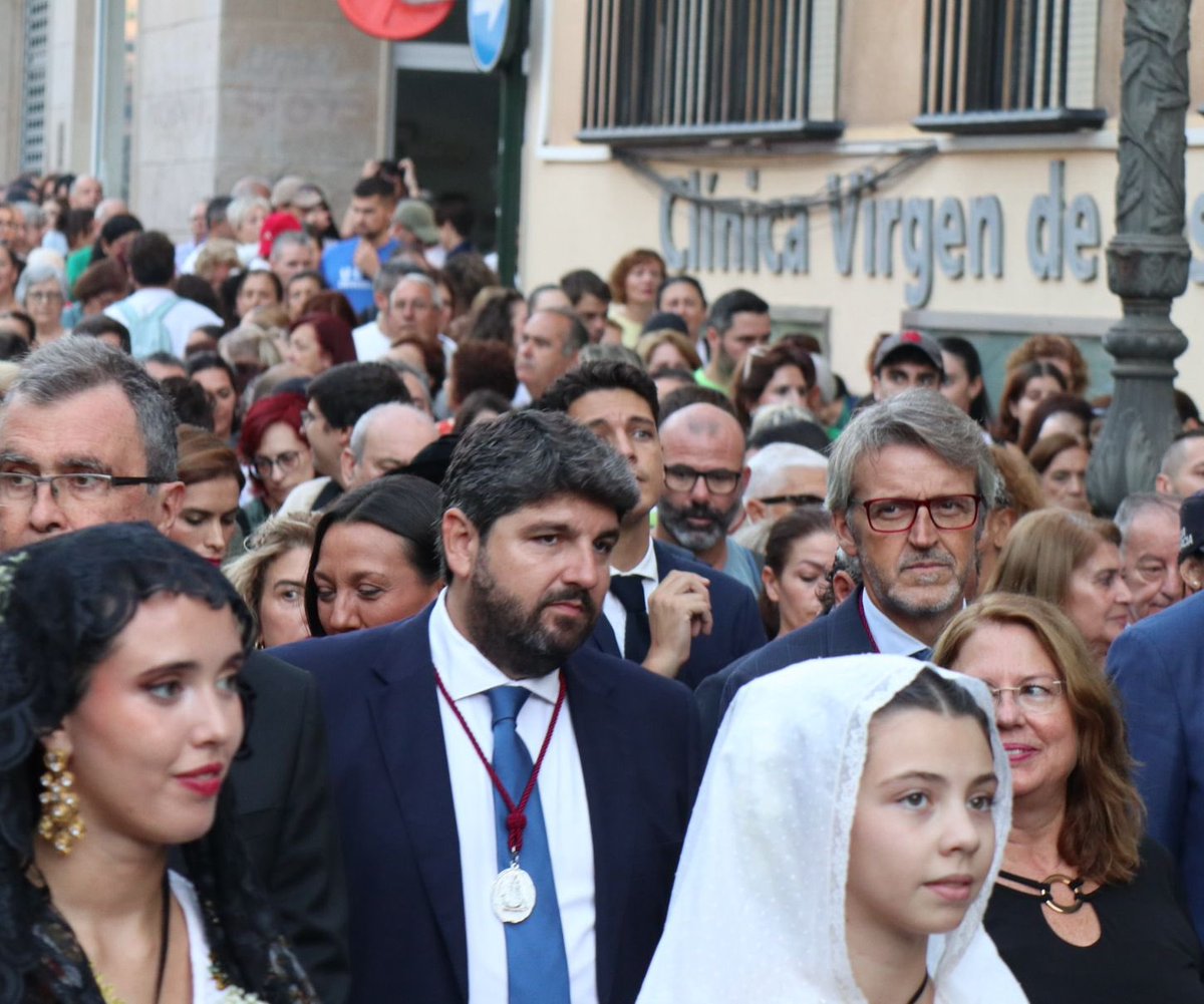 luismaringonzal's tweet photo. Uno de los días más bonicos de Murcia, acompañar a la Patrona en romería a su Santuario 

¡Viva la Virgen de la Fuensanta! https://t.co/cYvpqHTzT0