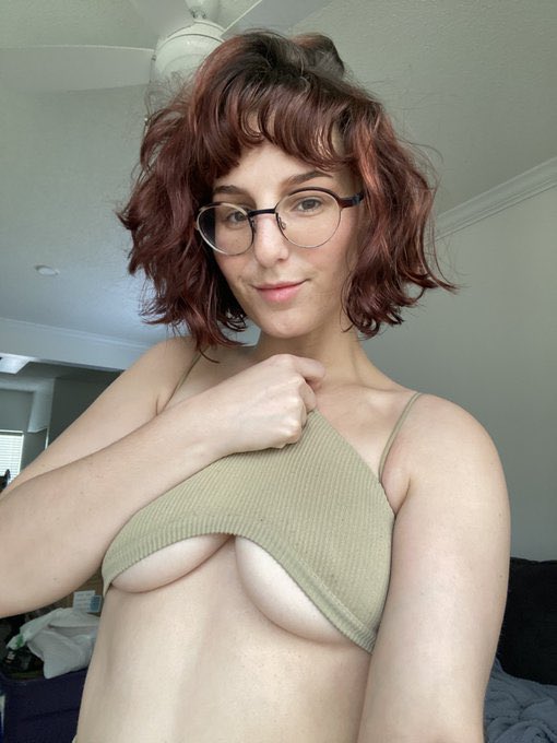 Ruby14214's tweet image. Hey I’m here for fun if u are interested in me just say 👋