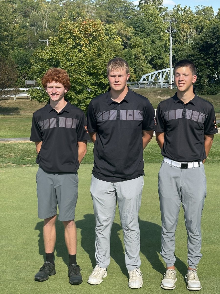 Versailles Boys Golf tweet media