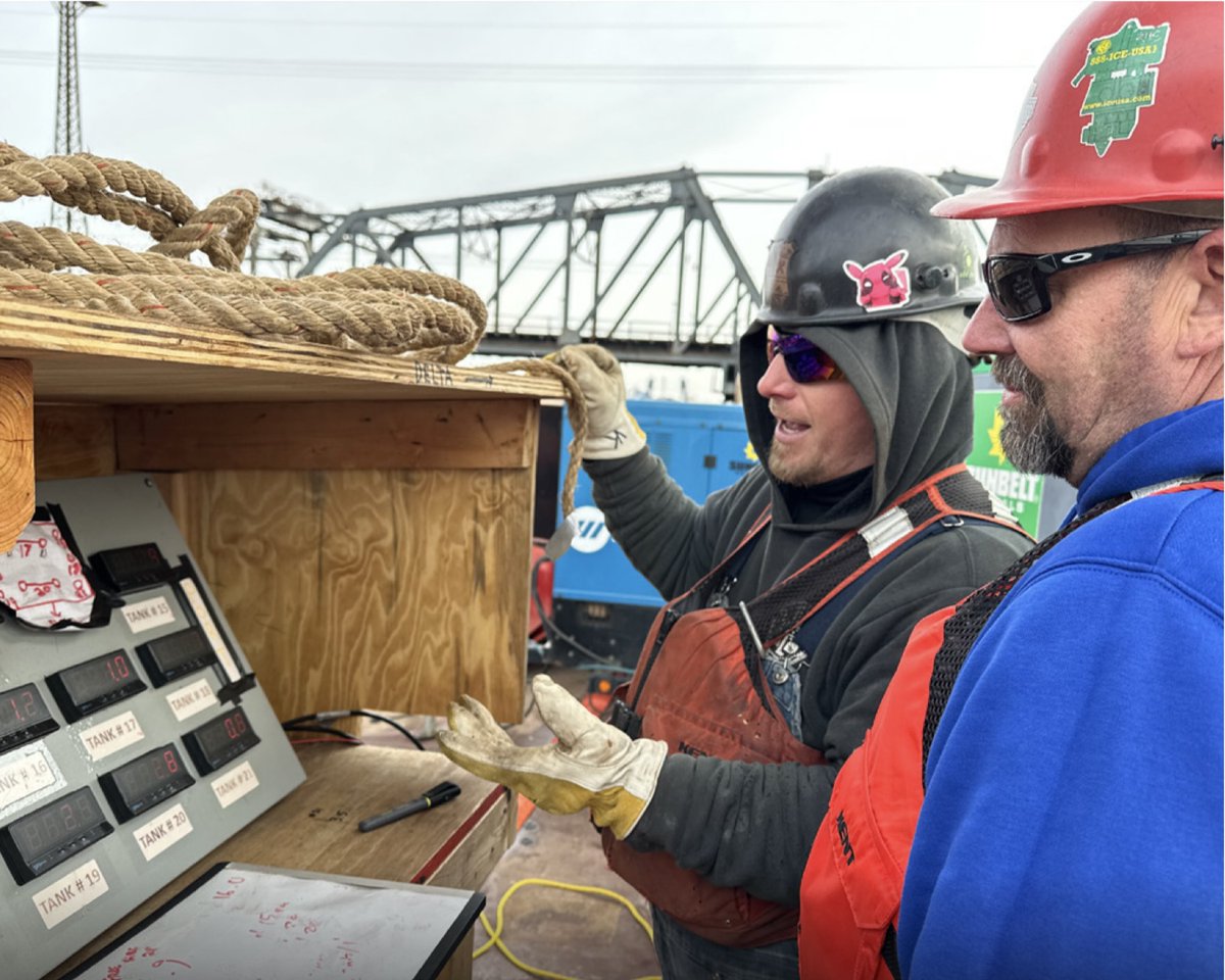 NYC District Council of Carpenters (@carpentersnyc) on Twitter photo JOB SPOTLIGHT! The Portal North Bridge is reshaping transit in the region. Over 100 Dockbuilders of Local 1556 are bringing unmatched union skill, safety & pride to this once-in-a-generation project. 
#UnionStrong  #BuildingTheFuture JOB SPOTLIGHT! The Portal North Bridge is reshaping transit in the region. Over 100 Dockbuilders of Local 1556 are bringing unmatched union skill, safety & pride to this once-in-a-generation project. 
#UnionStrong  #BuildingTheFuture